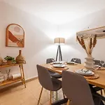 Le Pommery With Private Parking Apartamento