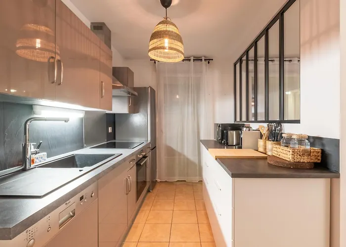 Le Pommery With Private Parking * Reims