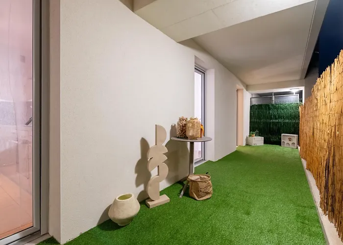 Le Pommery With Private Parking Appartement