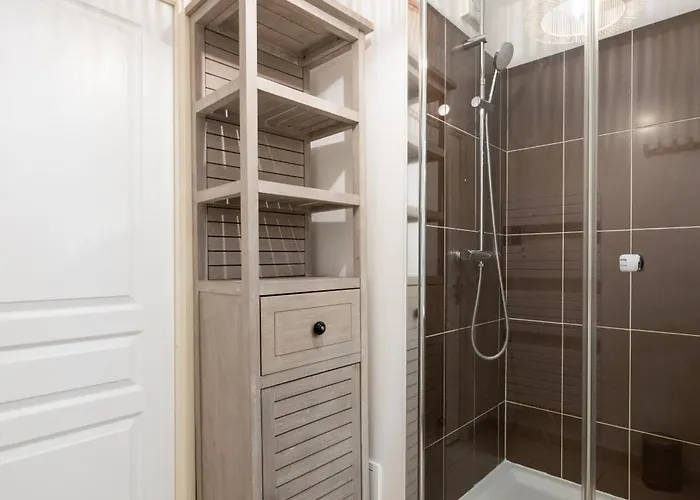 Le Pommery With Private Parking Reims